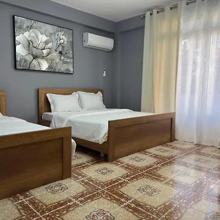 Twinstay - Elysian * Berat
