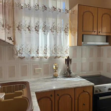 Twinstay - One Bedroom Deluxe Appartement